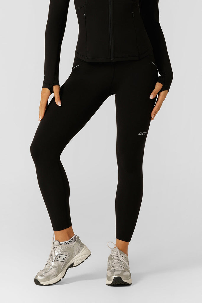 Peak Performance 3 Pocket Ankle Biter Leggings