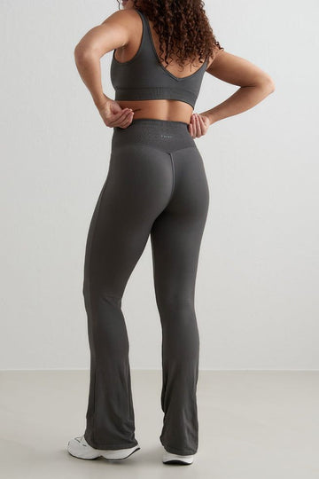 Shape Seamless Flare Tights | Shadow Grey